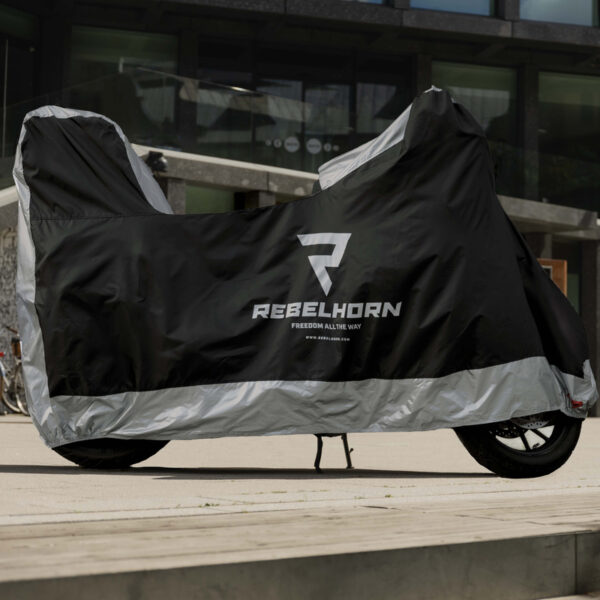 Pokrowiec na motocykl REBELHORN COVER II Z MIEJSCEM NA KUFER BLACK/SILVER - obrazek 4