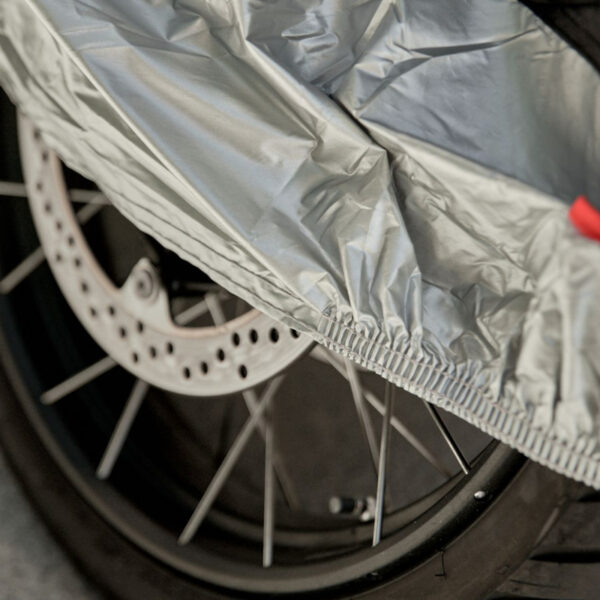 Pokrowiec na motocykl REBELHORN COVER II Z MIEJSCEM NA KUFER BLACK/SILVER - obrazek 6