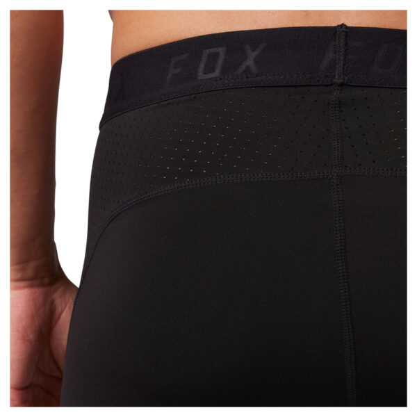 Spodenki FOX TECBASE COMPRESSION BLACK - obrazek 2