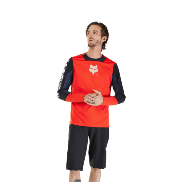 Koszulka rowerowa z długim rękawem FOX DEFEND ELEVATED FLUO RED - obrazek 3
