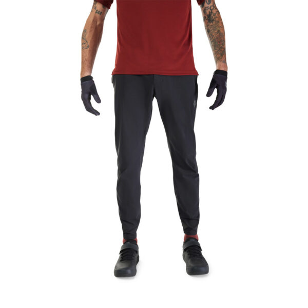 Spodnie rowerowe FOX RANGER BLACK - obrazek 3